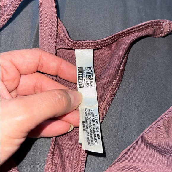 XS pink sports bra color pink burnt - Picture 3 of 5